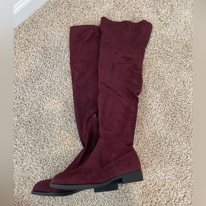 Brand New above the knee boots with Zipper